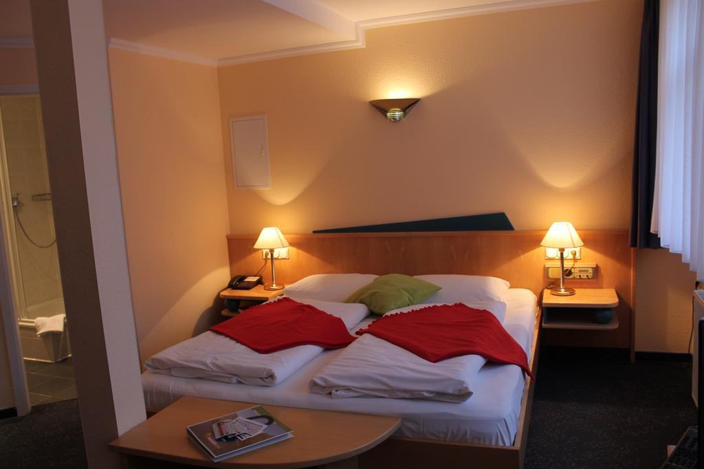 Hotel an der Stadtmauer Mühlhausen Zimmer foto
